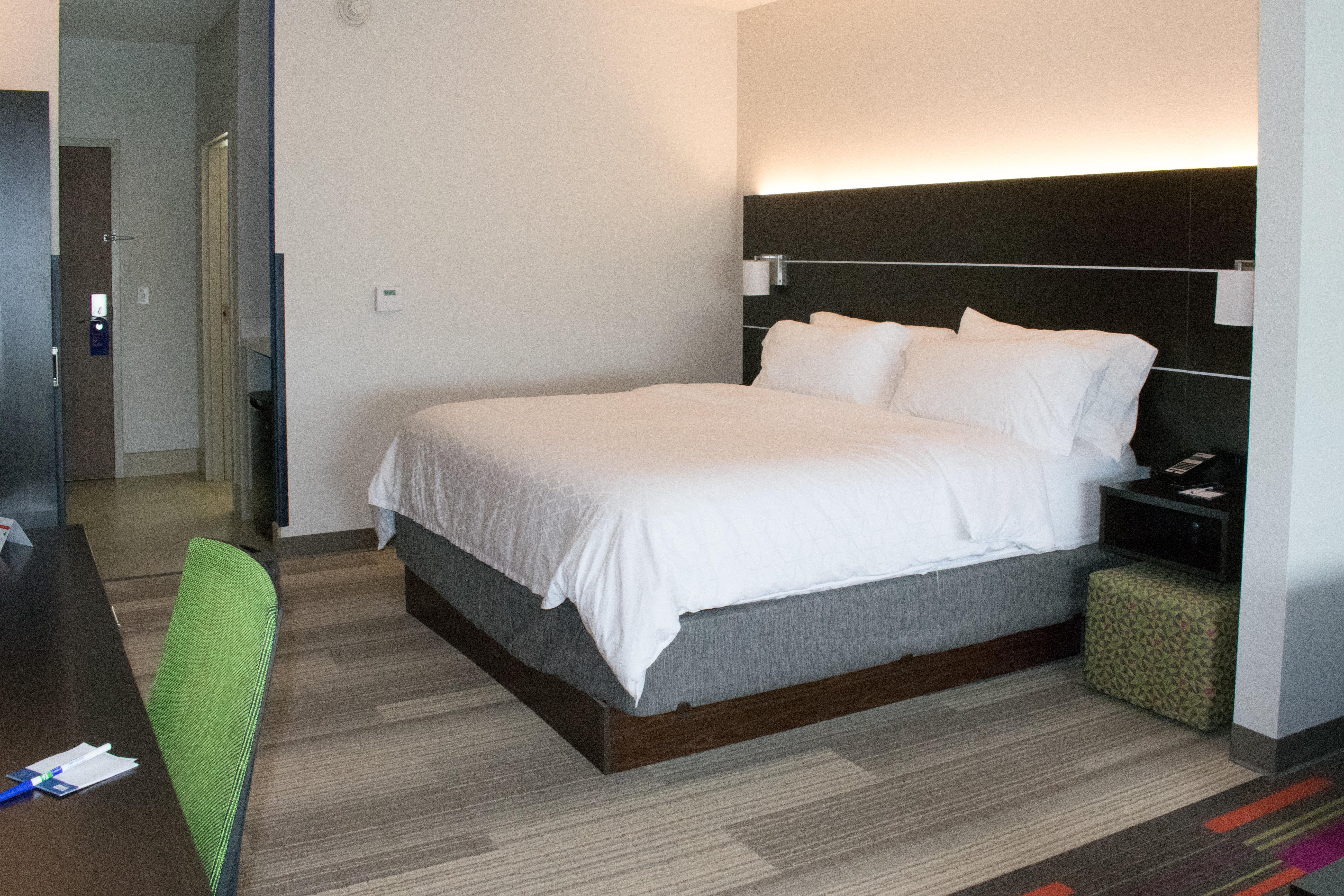 Holiday Inn Express & Suites West Memphis By Ihg Exterior photo